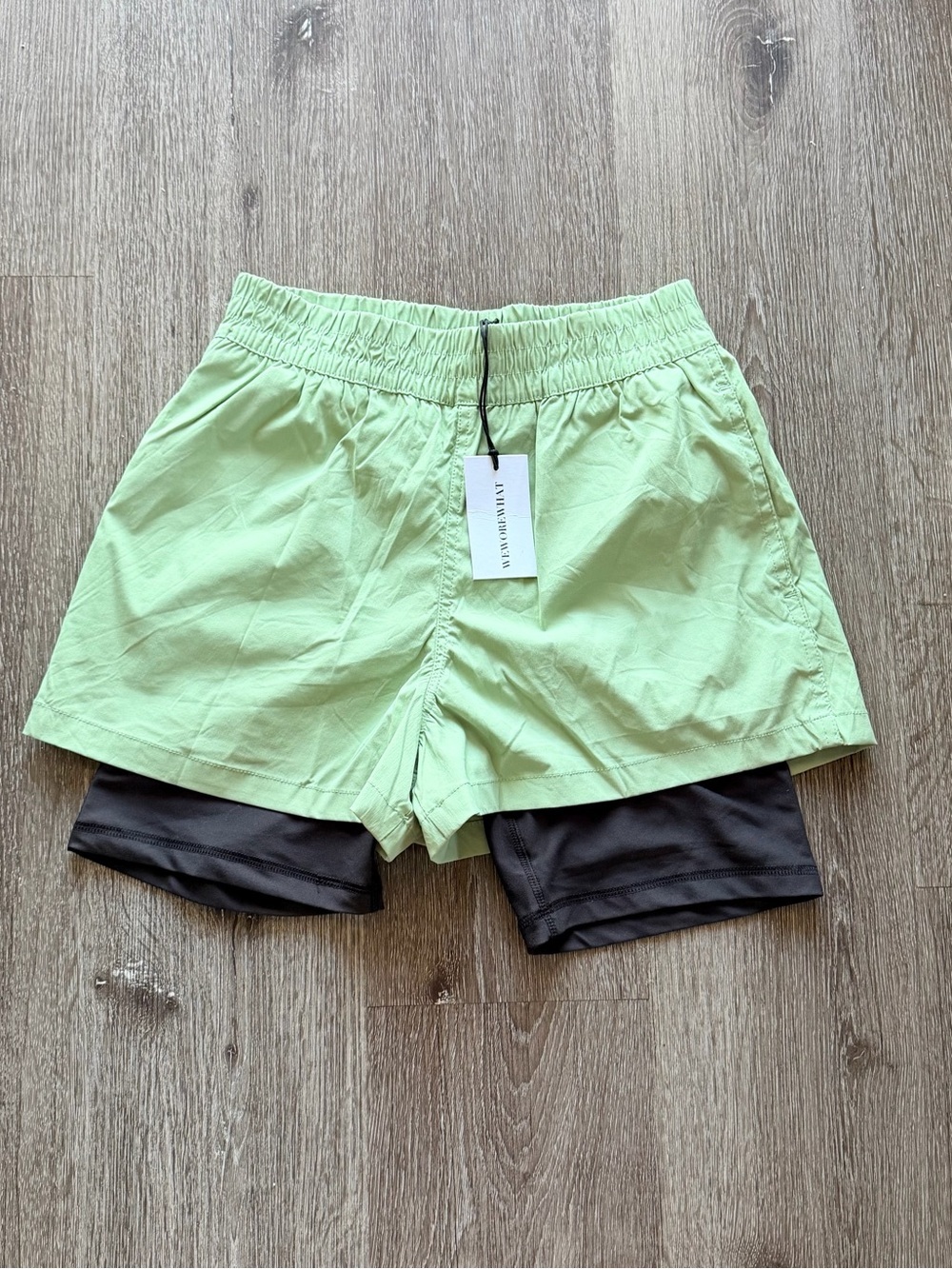 WeWoreWhat Mint Green Elastic-Waist Athletic Shorts - Picture 3 of 7